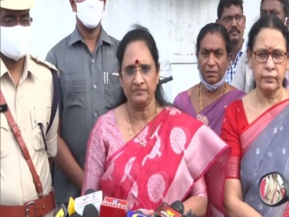 Abuse of girls by fathers a matter of serious concern, says Andhra Women Commission Chairperson | Abuse of girls by fathers a matter of serious concern, says Andhra Women Commission Chairperson