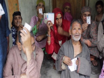 Centre's schemes making huge difference in lives of vulnerable sections of society in J-K's Anantnag | Centre's schemes making huge difference in lives of vulnerable sections of society in J-K's Anantnag