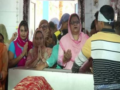 J-K: Annual Chamliyal fair begins on Indo-Pak border without Pak's participation | J-K: Annual Chamliyal fair begins on Indo-Pak border without Pak's participation J-K: Annual Chamliyal fair begins on Indo-Pak border without Pak's participation | J-K: Annual Chamliyal fair begins on Indo-Pak border without Pak's participation