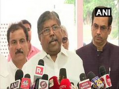Political discussions took place between Fadnavis and Raut, but they were inconclusive: Chandrakant Patil | Political discussions took place between Fadnavis and Raut, but they were inconclusive: Chandrakant Patil