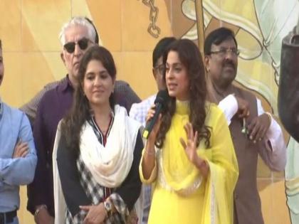 Doesn't take time to break anything but takes time to join: Juhi Chawla on current discourse in country | Doesn't take time to break anything but takes time to join: Juhi Chawla on current discourse in country