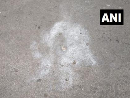 Two crude bombs hurled in Chennai's Teynampet | Two crude bombs hurled in Chennai's Teynampet Two crude bombs hurled in Chennai's Teynampet | Two crude bombs hurled in Chennai's Teynampet