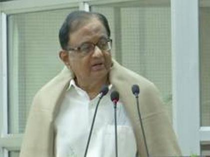 Chidambaram criticises Centre, Delhi Police for failing to control violence | Chidambaram criticises Centre, Delhi Police for failing to control violence