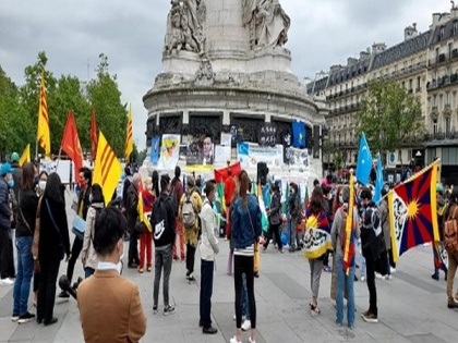 Asian, African dissidents hold protests in Paris against China | Asian, African dissidents hold protests in Paris against China