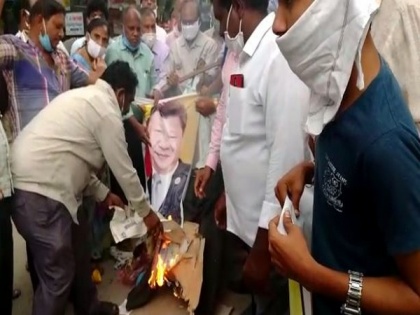 Members of private club hold protest demanding Chinese products' boycott in Telangana's Suryapet | Members of private club hold protest demanding Chinese products' boycott in Telangana's Suryapet
