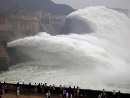 China's dam-building over Brahmaputra risks water war with India | China's dam-building over Brahmaputra risks water war with India