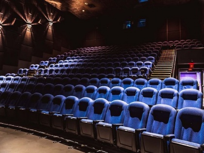 Cinema halls, theatres in Maharashtra to reopen after October 22 | Cinema halls, theatres in Maharashtra to reopen after October 22
