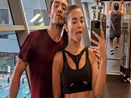 Amy Jackson and Ed Westwick set 'Fit Couple' goals in latest photo | Amy Jackson and Ed Westwick set 'Fit Couple' goals in latest photo