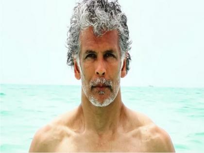 Milind Soman will set your screen on fire with his comeback in music video after 25 years! | Milind Soman will set your screen on fire with his comeback in music video after 25 years!