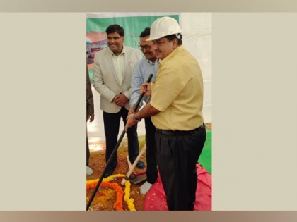 Confidence lays foundation stone for 20 CNG stations in Bengaluru | Confidence lays foundation stone for 20 CNG stations in Bengaluru