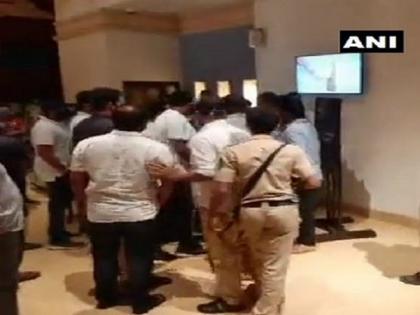Goa Congress leaders detained after protest to meet Javadekar | Goa Congress leaders detained after protest to meet Javadekar