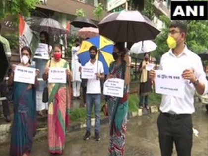 Assam Congress stages protest under 'Save Democracy, Save Constitution' campaign | Assam Congress stages protest under 'Save Democracy, Save Constitution' campaign