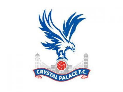 Tayo Adaramola signs first professional contract with Crystal Palace | Tayo Adaramola signs first professional contract with Crystal Palace Tayo Adaramola signs first professional contract with Crystal Palace | Tayo Adaramola signs first professional contract with Crystal Palace