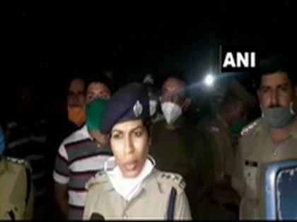 UP: Criminal held following an encounter with police in Ashiyana | UP: Criminal held following an encounter with police in Ashiyana UP: Criminal held following an encounter with police in Ashiyana | UP: Criminal held following an encounter with police in Ashiyana