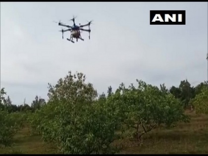 'Make in India' startup to manufacture 1000 drones for agriculture sector | 'Make in India' startup to manufacture 1000 drones for agriculture sector