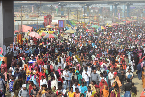 Over 60 crore pilgrims visit Maha Kumbh till Feb 22 | Over 60 crore pilgrims visit Maha Kumbh till Feb 22