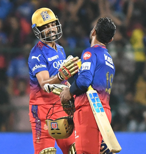 IPL 2024: Bowlers, du Plessis keep RCB’s playoff hopes alive with four-wicket win over GT | IPL 2024: Bowlers, du Plessis keep RCB’s playoff hopes alive with four-wicket win over GT