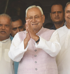 Nitish govt set to face floor test in Bihar today | Nitish govt set to face floor test in Bihar today
