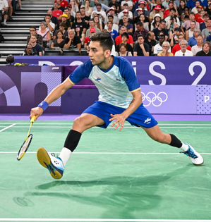 Paris Olympics: Lakshya Sen advances to quarters, Satwik-Chirag pair bows out | Paris Olympics: Lakshya Sen advances to quarters, Satwik-Chirag pair bows out