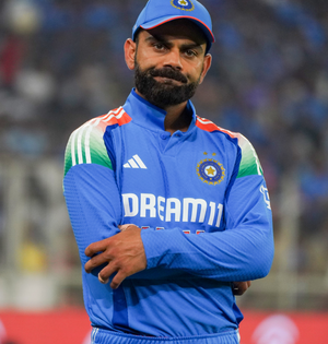 3rd ODI: England batters fail to impress again as India clean sweep series with 142-run win | 3rd ODI: England batters fail to impress again as India clean sweep series with 142-run win