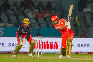 WPL 2025: Captain Garnder’s blitz helps Gujarat Giants set RCB daunting target in opener | WPL 2025: Captain Garnder’s blitz helps Gujarat Giants set RCB daunting target in opener
