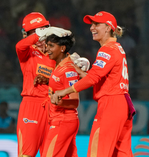 WPL 2025: Priya Mishra picks 3-25 as Gujarat Giants restrict UP Warriorz to 143/8 | WPL 2025: Priya Mishra picks 3-25 as Gujarat Giants restrict UP Warriorz to 143/8