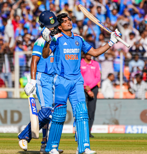 Shubman Gill becomes fastest to score 2,500 ODI runs in 50th match | Shubman Gill becomes fastest to score 2,500 ODI runs in 50th match