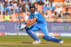 IPL 2025: Aakash Chopra backs Axar Patel to lead Delhi Capitals | IPL 2025: Aakash Chopra backs Axar Patel to lead Delhi Capitals
