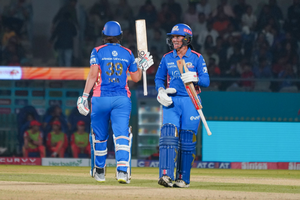 WPL 2025: Sciver-Brunt leads MI to a dominant five-wicket win over GG | WPL 2025: Sciver-Brunt leads MI to a dominant five-wicket win over GG