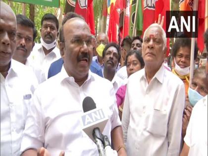 Land grabbing case: Madras HC grants bail to ex-AIADMK minister D Jayakumar | Land grabbing case: Madras HC grants bail to ex-AIADMK minister D Jayakumar