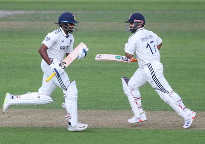 4th Test: This quietens all those who think Indians can bat only on flat pitches or against weak attacks, says Manjrekar | 4th Test: This quietens all those who think Indians can bat only on flat pitches or against weak attacks, says Manjrekar