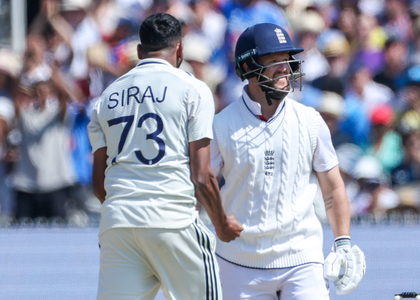 Siraj fined for aggressive reaction to Duckett's wicket | Siraj fined for aggressive reaction to Duckett's wicket