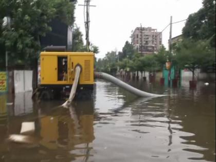 Patna: Dewatering machines deployed in areas to ease waterlogging | Patna: Dewatering machines deployed in areas to ease waterlogging