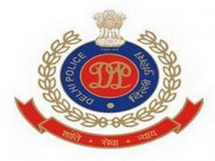 3 blocks of Police Colony in Delhi's Model town identified as containment zone | 3 blocks of Police Colony in Delhi's Model town identified as containment zone 3 blocks of Police Colony in Delhi's Model town identified as containment zone | 3 blocks of Police Colony in Delhi's Model town identified as containment zone