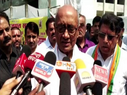 The day Bhagwat acts on his message of unity, Cong will have no problems with RSS: Digvijaya | The day Bhagwat acts on his message of unity, Cong will have no problems with RSS: Digvijaya