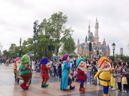 Corona hits Walt Disney with $1.4 billion profit cuts, Shanghai amusement park to reopen on May11 | Corona hits Walt Disney with $1.4 billion profit cuts, Shanghai amusement park to reopen on May11
