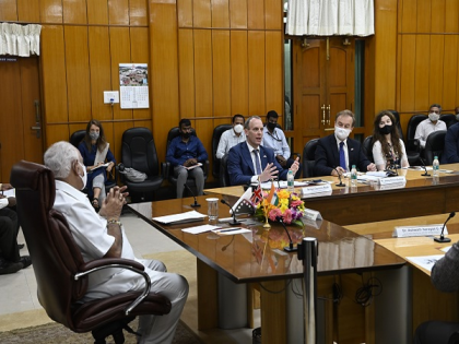 Karnataka, British council sign MoU to strengthen education, research exchange | Karnataka, British council sign MoU to strengthen education, research exchange Karnataka, British council sign MoU to strengthen education, research exchange | Karnataka, British council sign MoU to strengthen education, research exchange