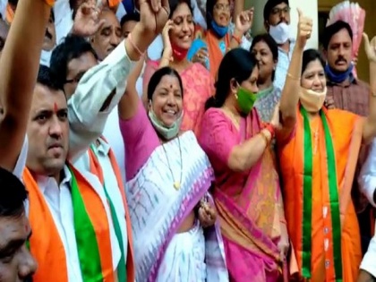BJP wins Dubbaka Assembly bypoll in Telangana | BJP wins Dubbaka Assembly bypoll in Telangana