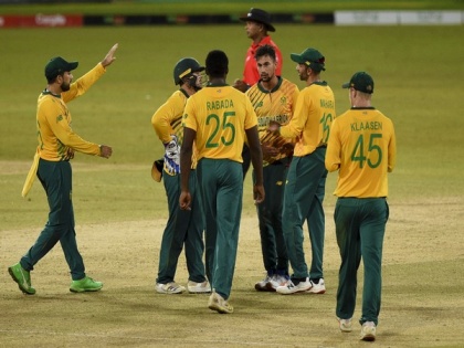 South Africa beat Sri Lanka by 28 runs in first T20I | South Africa beat Sri Lanka by 28 runs in first T20I