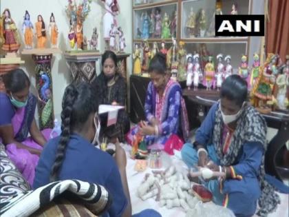 Jharkhand: Traditional doll making promotes culture, dance forms, mythology | Jharkhand: Traditional doll making promotes culture, dance forms, mythology