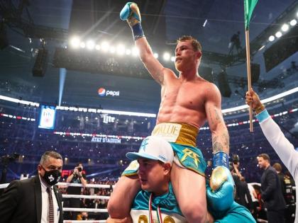 Canelo Alvarez to move up to light-heavyweight for clash against WBA champ Dmitry Bivol | Canelo Alvarez to move up to light-heavyweight for clash against WBA champ Dmitry Bivol