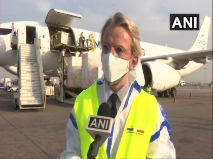 France terms aid to India as 'gesture of solidarity'; more medical assistance coming, assures French envoy | France terms aid to India as 'gesture of solidarity'; more medical assistance coming, assures French envoy