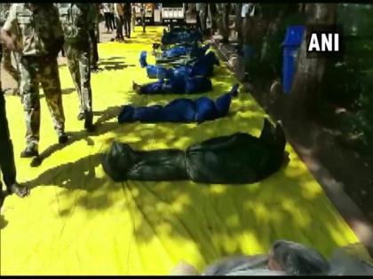 13 Naxals including 7 women killed in encounter in Maharashtra's Gadchiroli | 13 Naxals including 7 women killed in encounter in Maharashtra's Gadchiroli