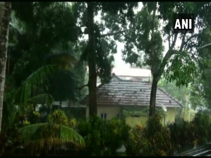 Kerala's Kottayam receives heavy rainfall, IMD issues yellow alert | Kerala's Kottayam receives heavy rainfall, IMD issues yellow alert