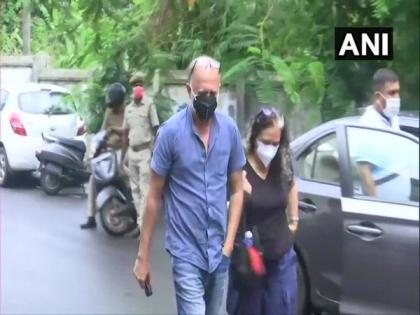 Tarun Tejpal case: Goa court defers hearing to May 21 | Tarun Tejpal case: Goa court defers hearing to May 21