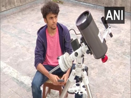 Pune teenager's "clearest image of moon" goes viral on social media | Pune teenager's "clearest image of moon" goes viral on social media