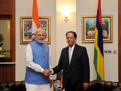 President Kovind, PM Modi condole demise of former Mauritius President Anerood Jugnauth | President Kovind, PM Modi condole demise of former Mauritius President Anerood Jugnauth