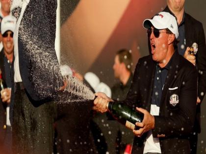 PGA C'ship: Phil Mickelson becomes oldest major winner | PGA C'ship: Phil Mickelson becomes oldest major winner