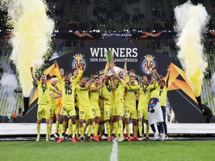 Villarreal defeat Manchester United on penalties to win Europa League | Villarreal defeat Manchester United on penalties to win Europa League