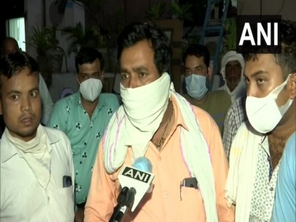 UP: Patients' kin feel the heat after told to shift from Agra hospital sealed over viral video | UP: Patients' kin feel the heat after told to shift from Agra hospital sealed over viral video